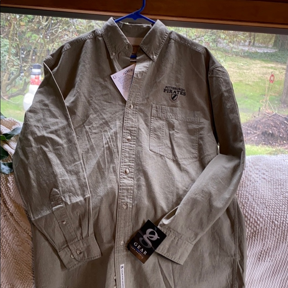 Pittsburg Pirates long sleeved button down shirt